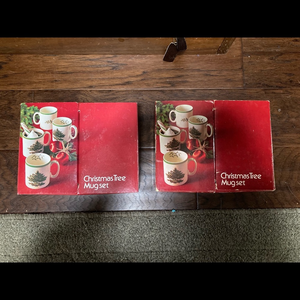 Spode Christmas Tree Mug Set - Picture 2 of 6